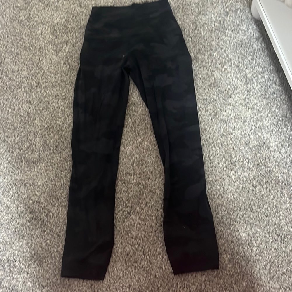 Lululemon Align 23 inch Leggings Heritage 365 Camo Deep Coal Multi